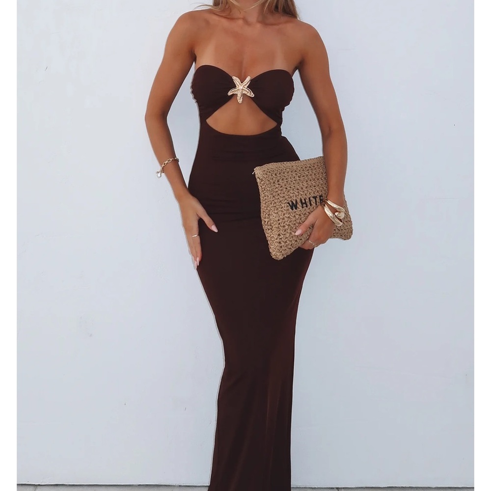 White Fox Boutique Chocolate Strapless Dress